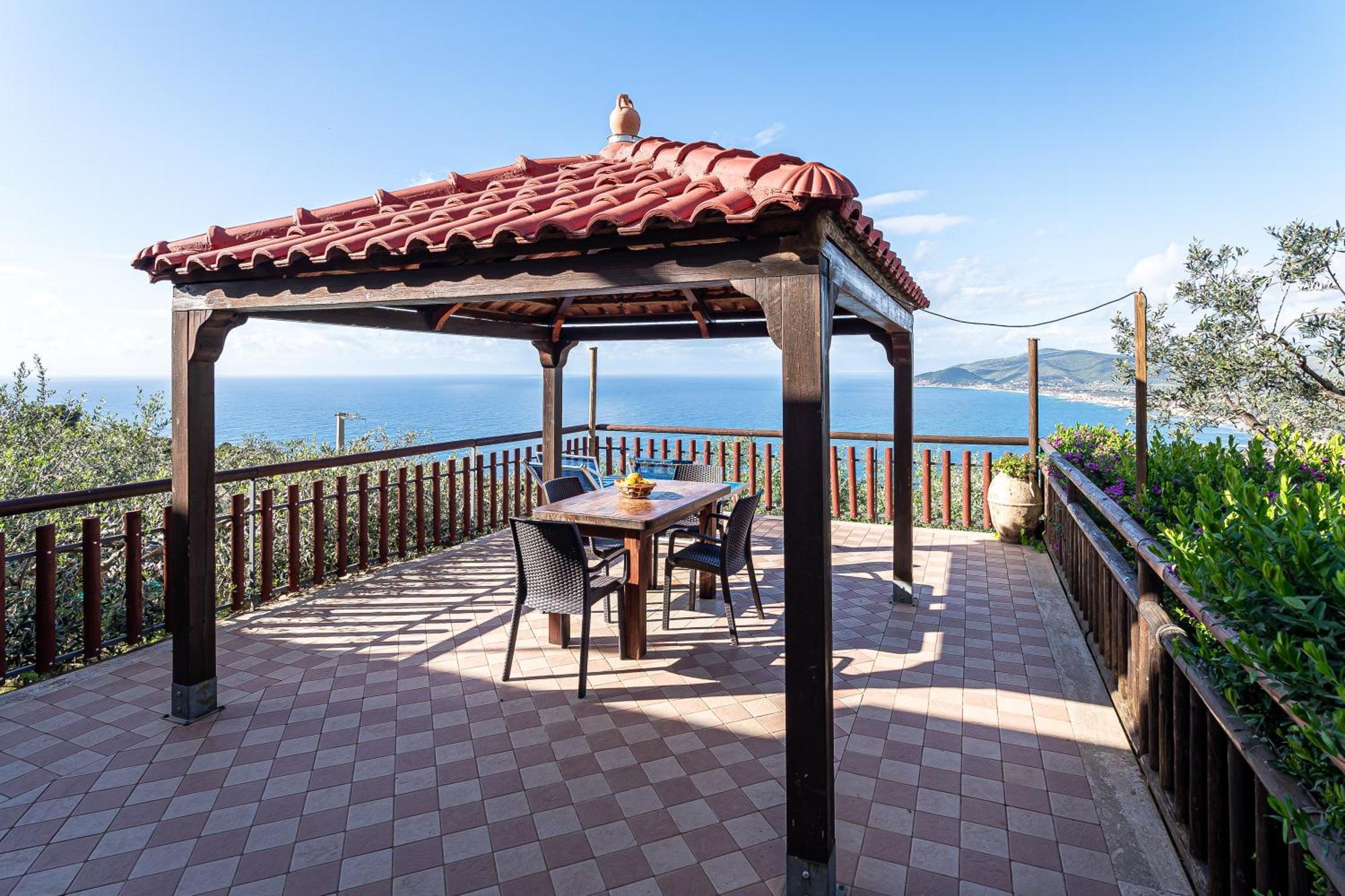Bellezza In Cilento Panoramic Apts Castellabate Bagian luar foto