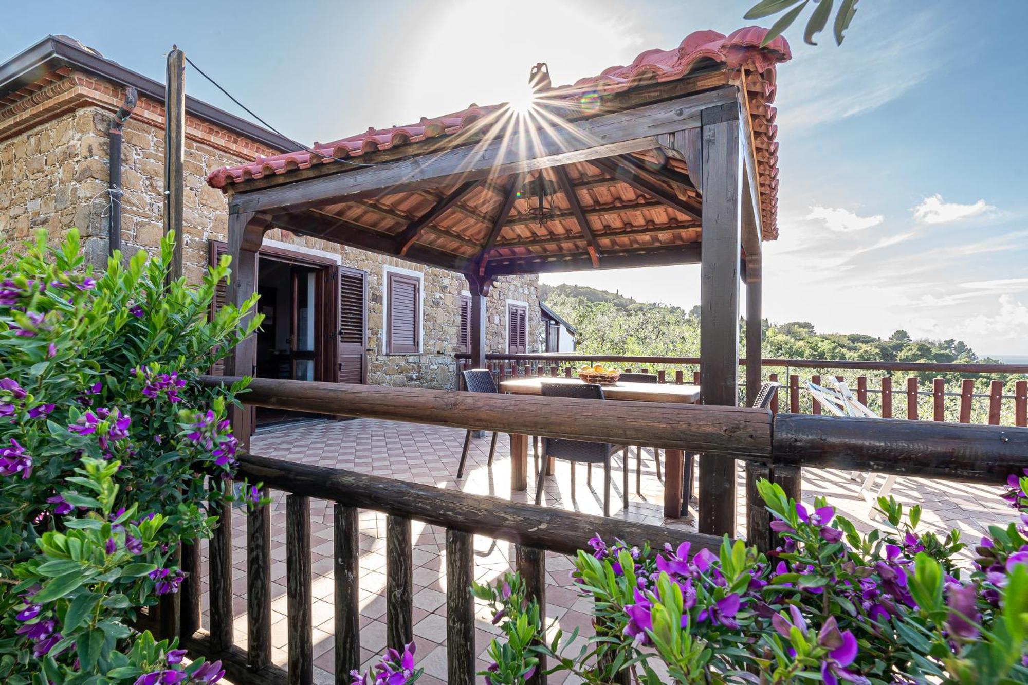 Bellezza In Cilento Panoramic Apts Castellabate Bagian luar foto