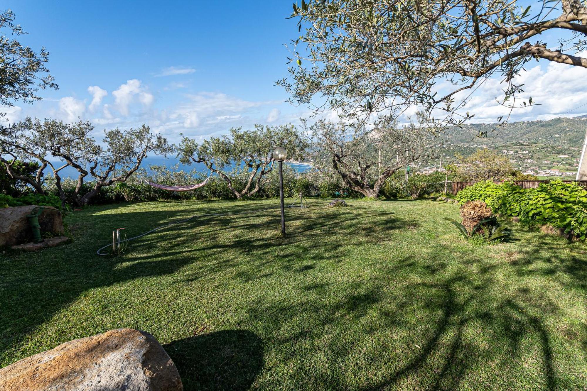 Bellezza In Cilento Panoramic Apts Castellabate Bagian luar foto