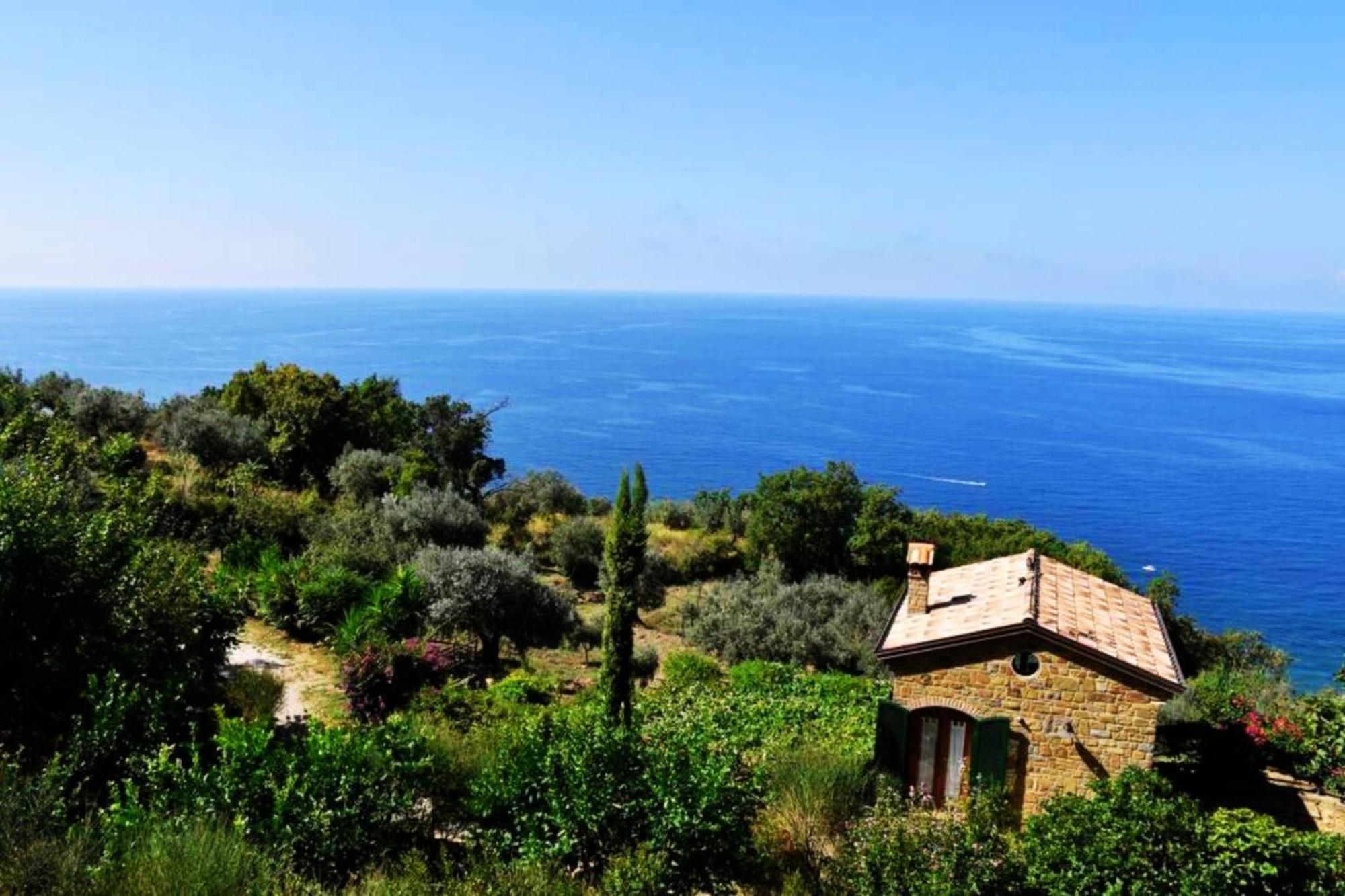 Bellezza In Cilento Panoramic Apts Castellabate Bagian luar foto